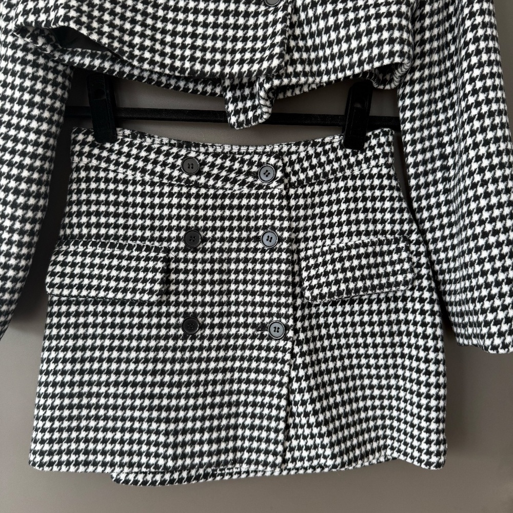 Black White Houndstooth Cropped Blazer & Skirt Set Size S Thick Material - Picture 7 of 16